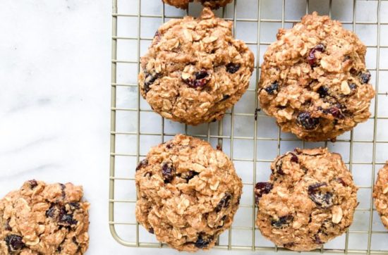 Chewy Vegan Oatmeal Cranberry Cookies | Living Well With Nic